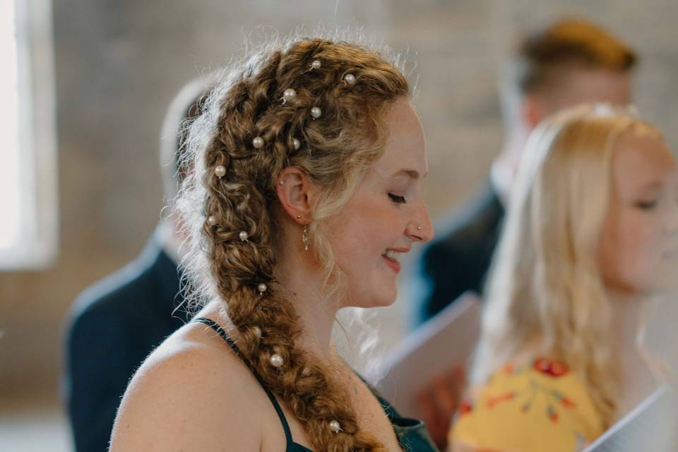 Naturally curly bridesmaid