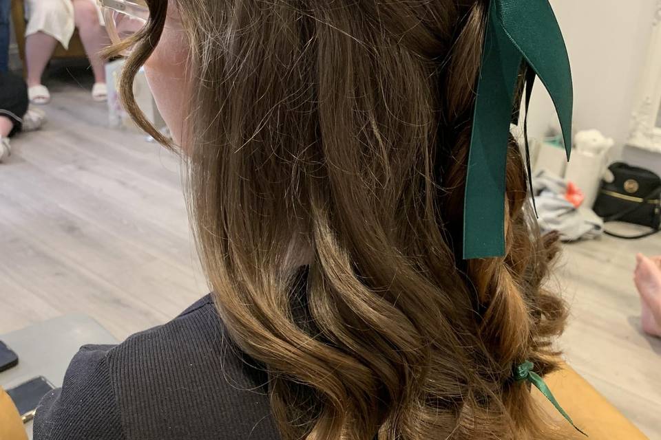 Bridesmaid sleek curls