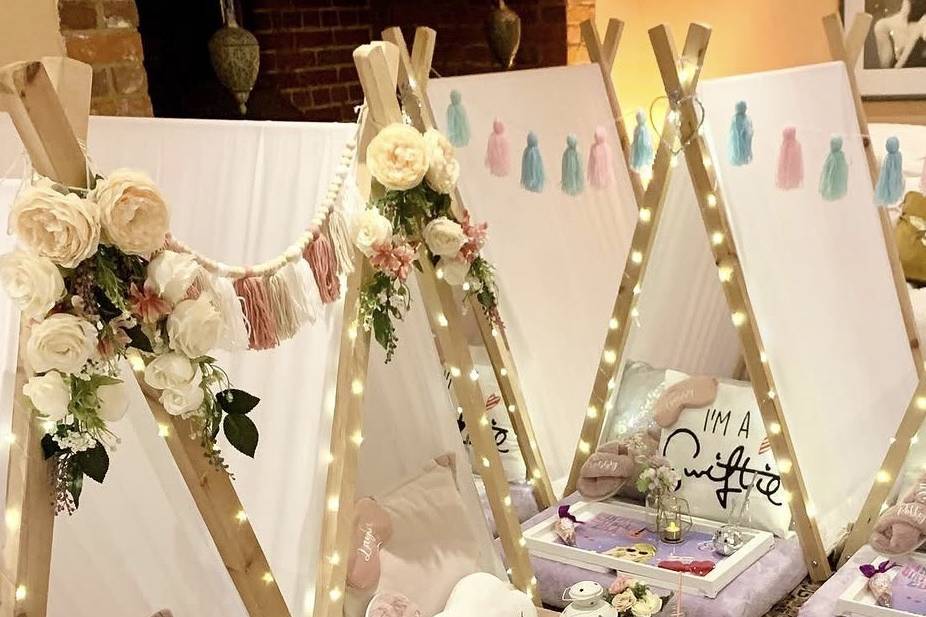 Teepee Lounge