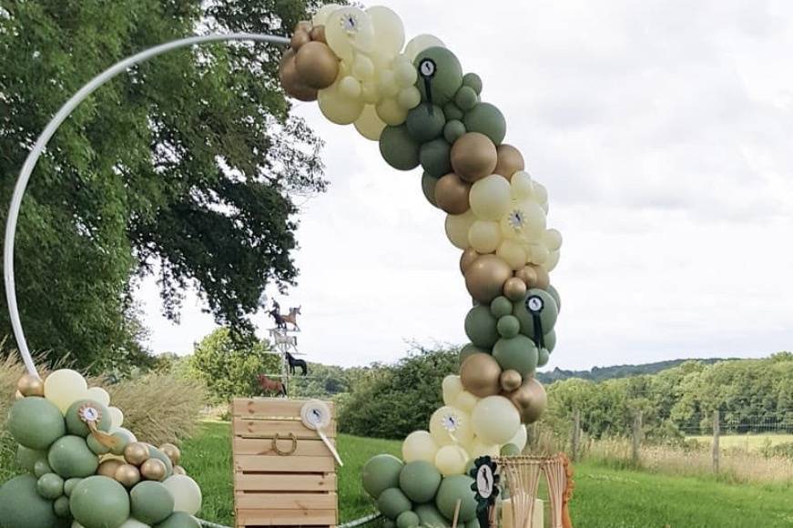 Balloon Hoop Garland and