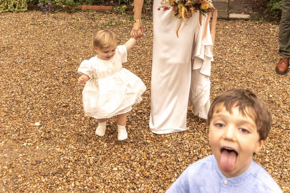 Bride and flower girl