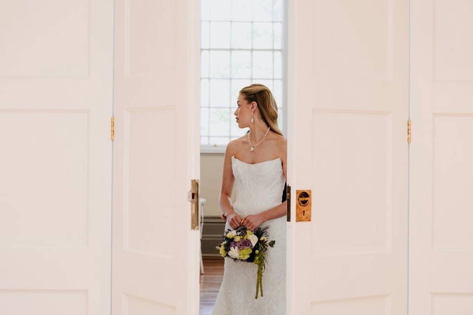 BRIDES' ENTRANCE