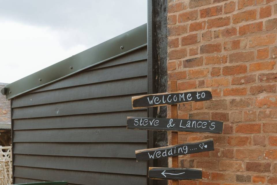 Candid Wedding Photographer