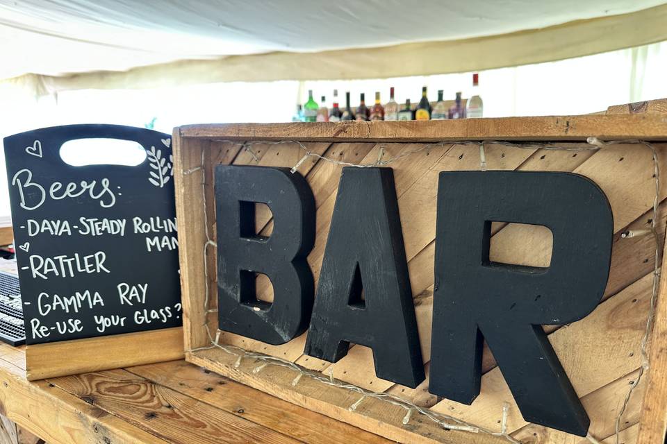 Pallet Bar