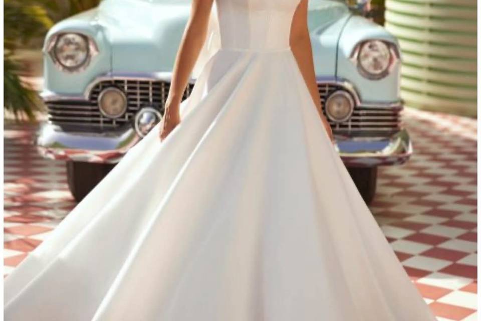 Beautiful Bridal Gown