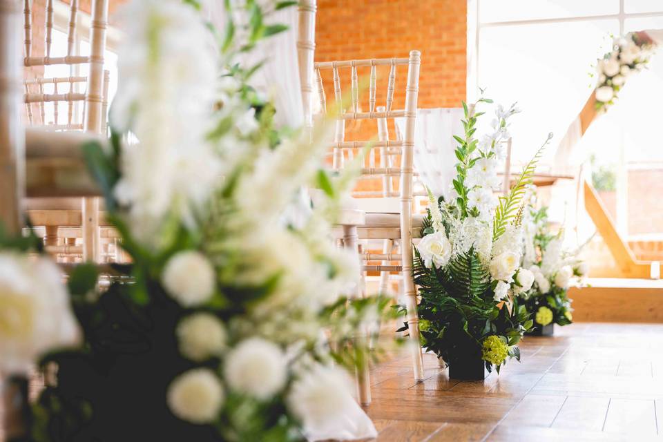 Close up of Aisle Foliage