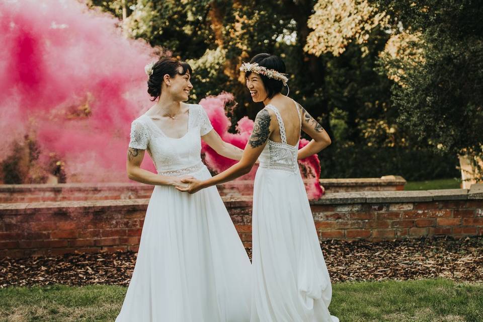 Alternative Fun Wedding Photos