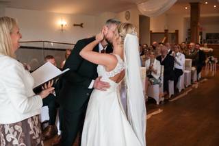 Helen Wright Celebrant