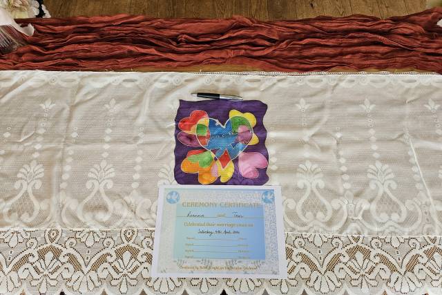 Silk decoration for the day