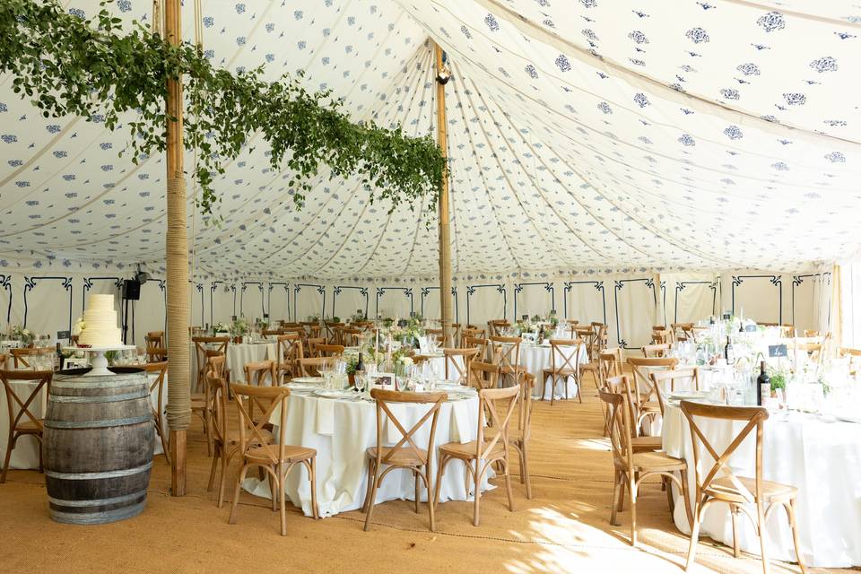 Wedding reception decor