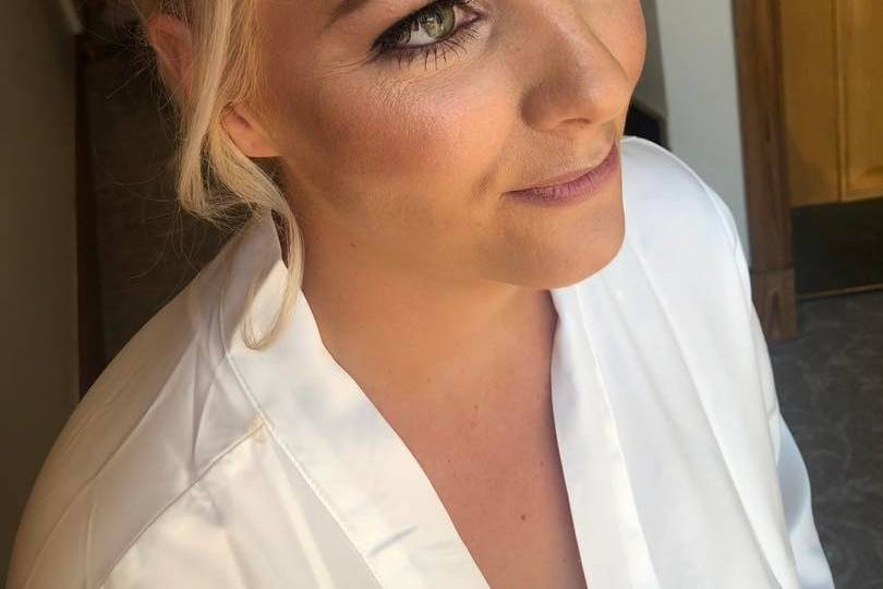 Radiant makeup