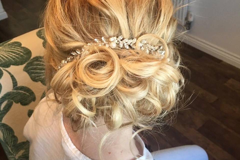 Hayley - Bridal Hair