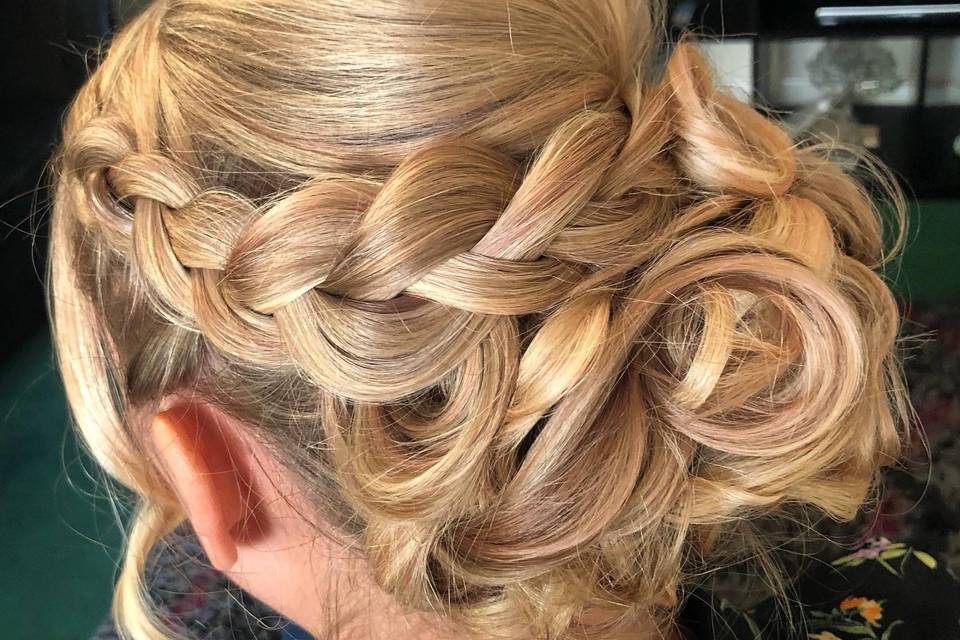 Bridesmaid Hair