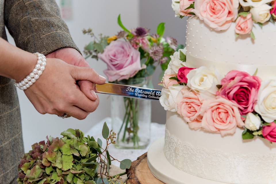 Cutting the cake