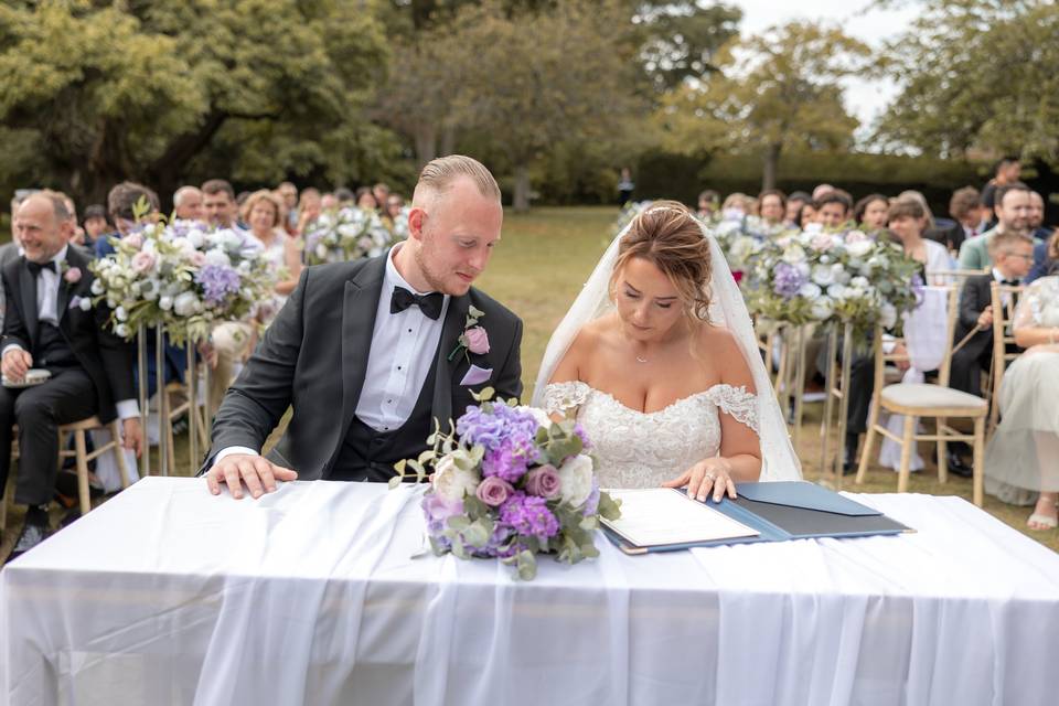 Laura & Luke Wedding