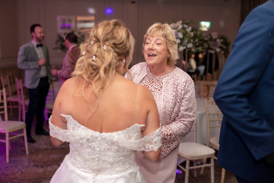 Laura & Luke Wedding