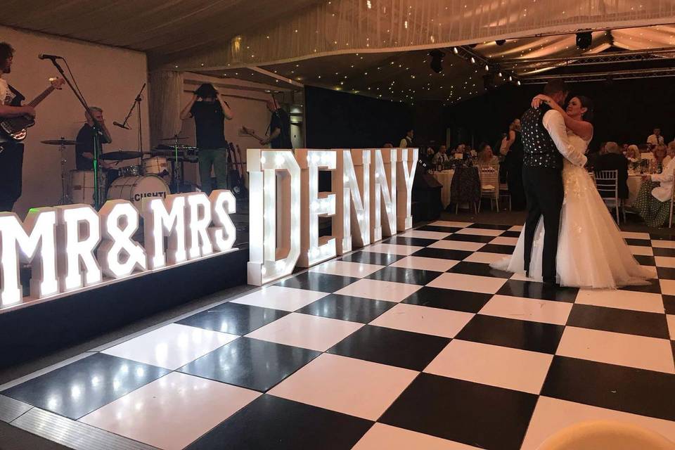 Mr & Mrs Denny