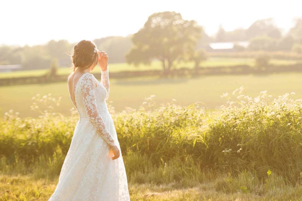 Golden hour the bride