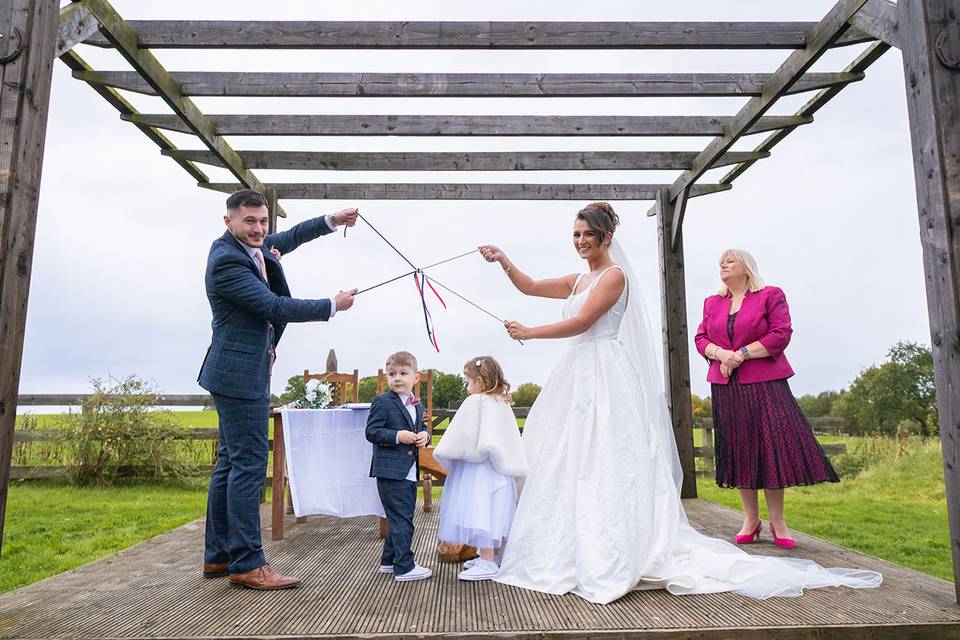 Tying Knot