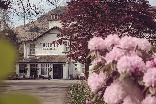 Tweedies Bar & Lodge