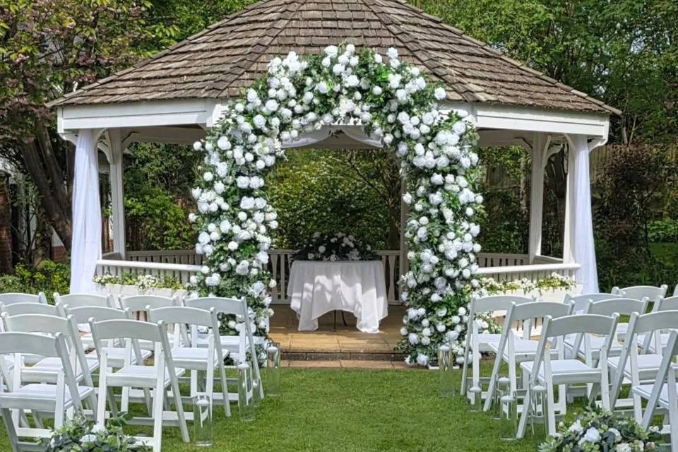 Floral Arch at Stanwick hotel