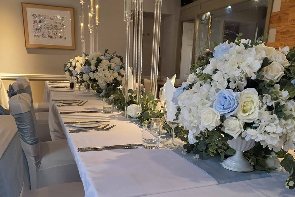 Table decor at walnut tree inn