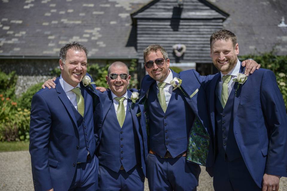 Groomsmen with buttonholes