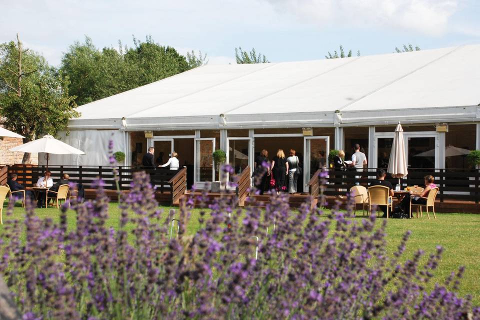 MARQUEES & TENTS