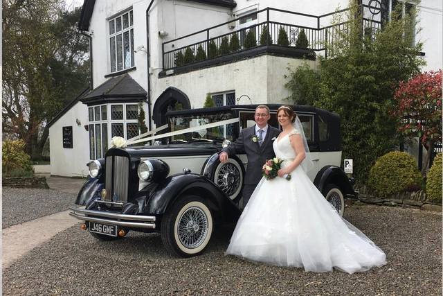 LadyR Wedding And Chauffeur Hire