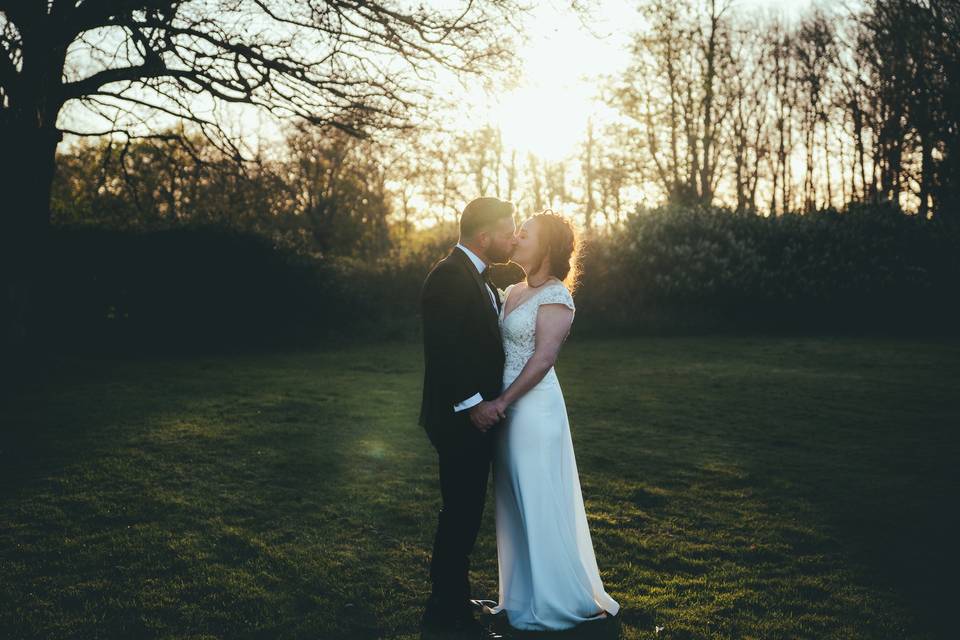 LP WEDDING PHOTOGRAPHY FILM