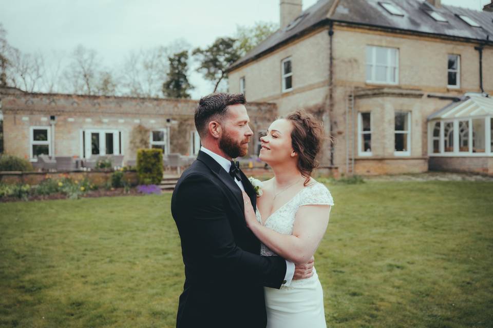 LP WEDDING PHOTOGRAPHY FILM