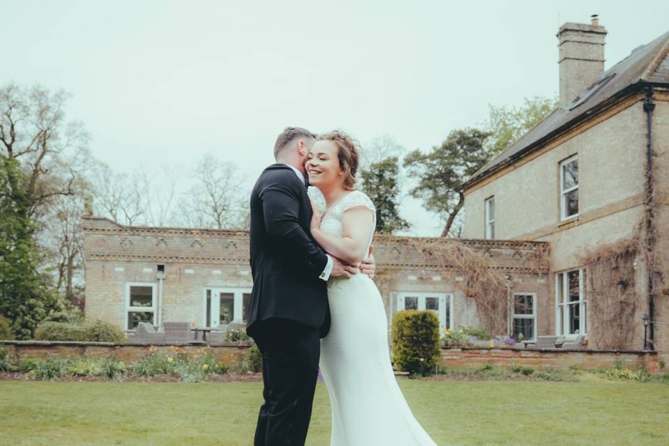 LP WEDDING PHOTOGRAPHY FILM