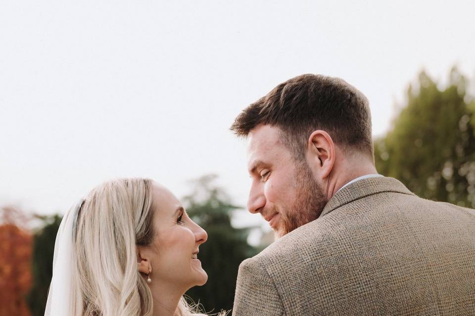 LP WEDDING PHOTOGRAPHY FILM