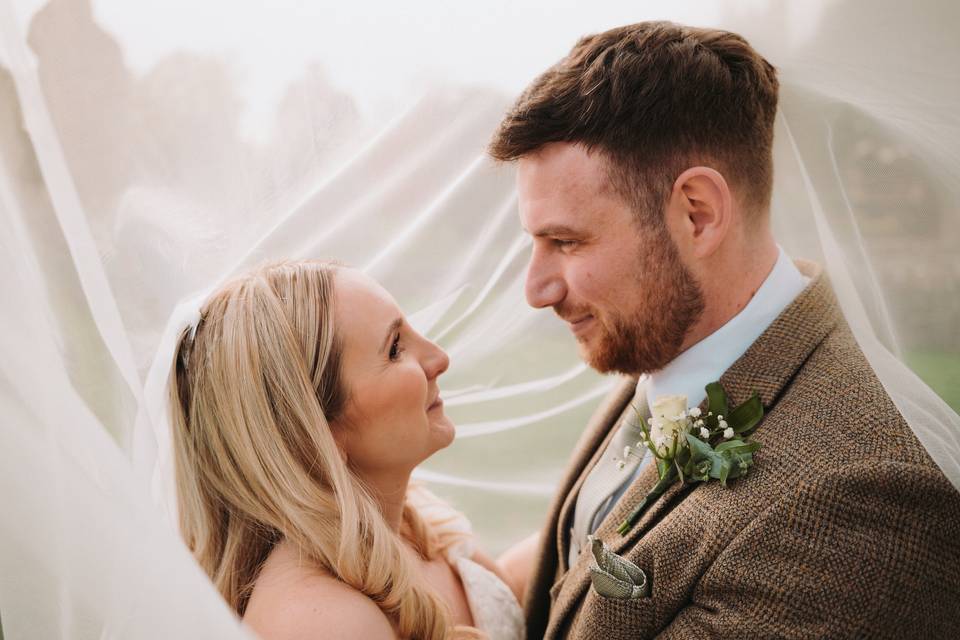 LP WEDDING PHOTOGRAPHY FILM