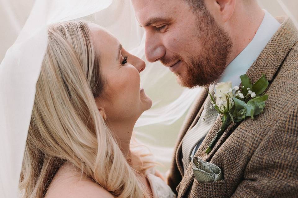 LP WEDDING PHOTOGRAPHY FILM