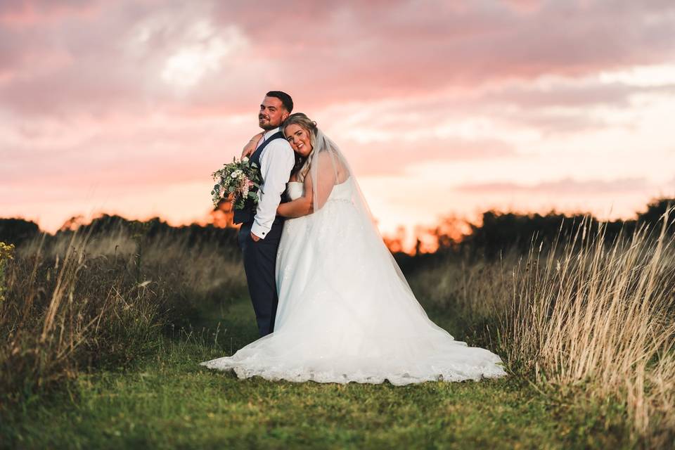 Red Barn Wedding Photos