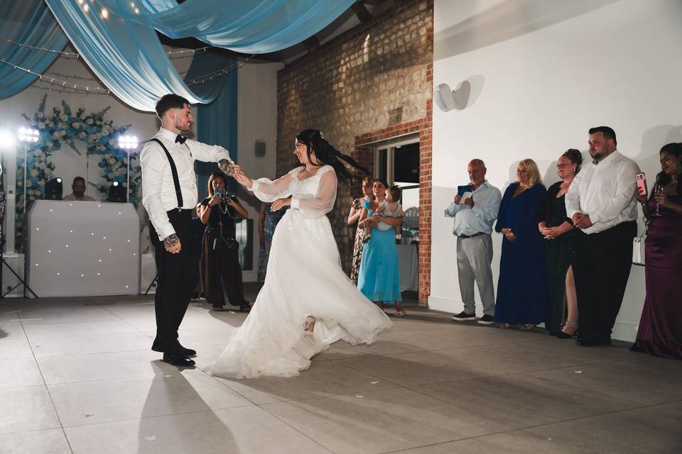 Abbey Barn Wedding Photos