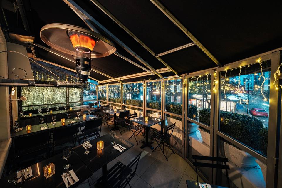 Main Terrace dining set up
