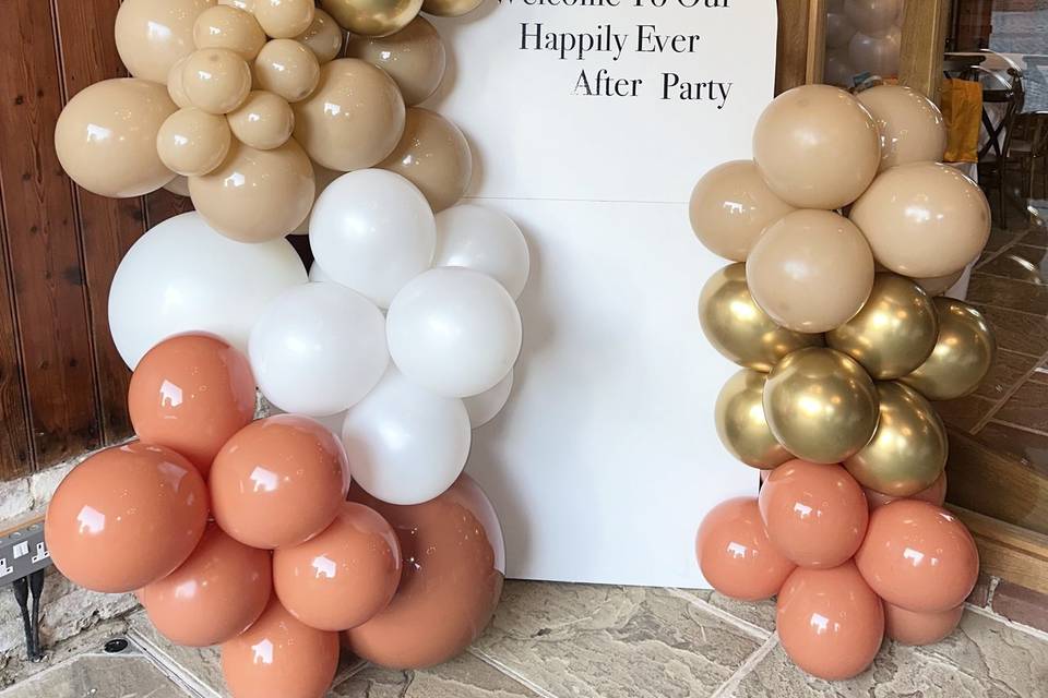 Welcome Board & Balloons