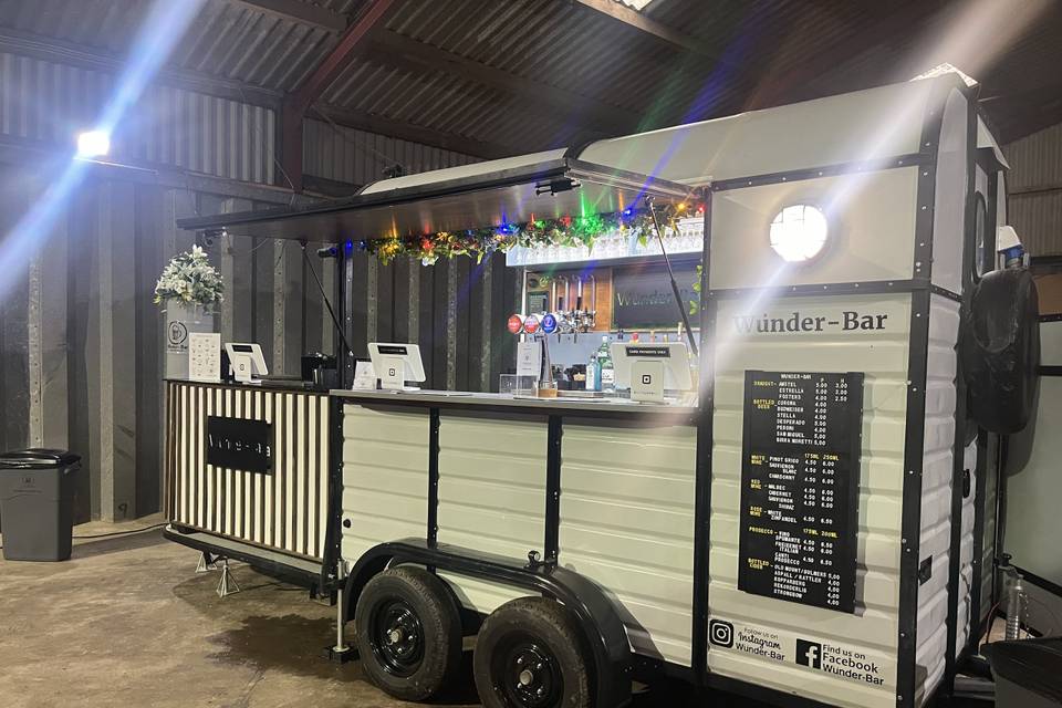 Bar trailer