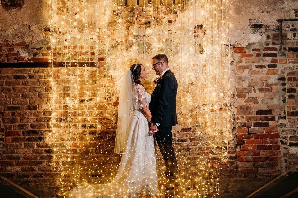 Wall of light