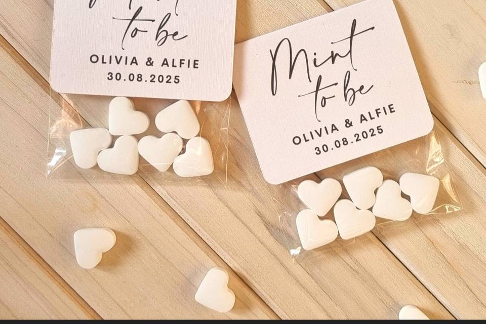 Mint packet favours