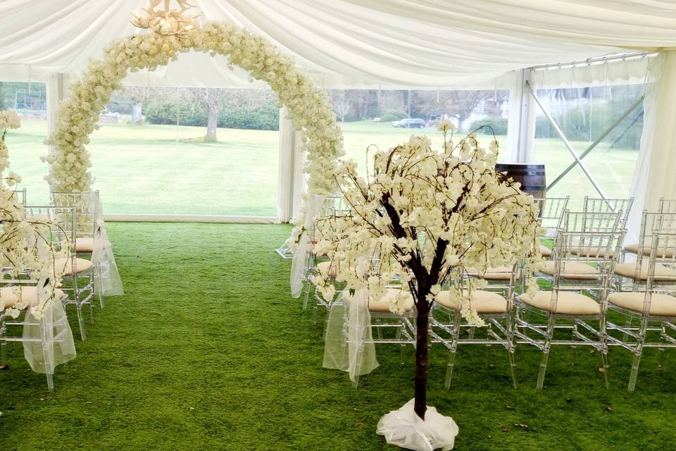 White floral ceremony