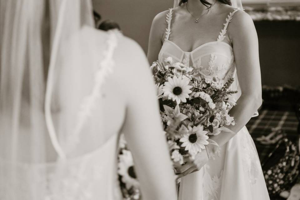 Bride in the mirror