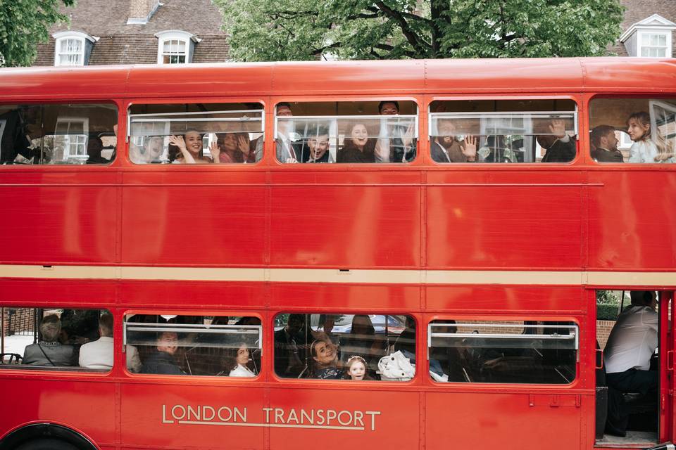 Wedding red bus photographer