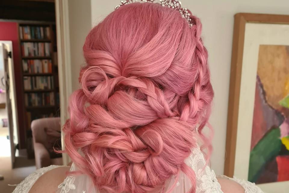 Pink bridal hair with plaits