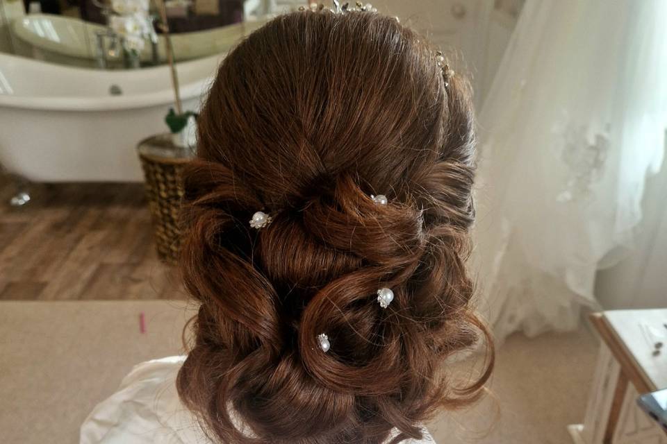 Classic bridal bun