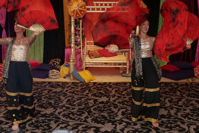 Mehndi Performance