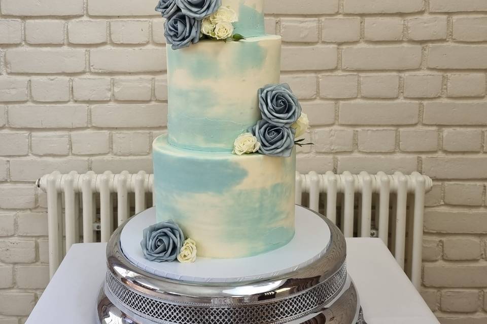 3 tier ombre cake