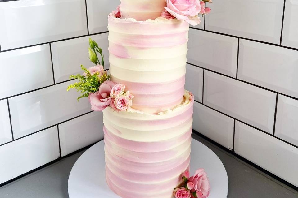 3 tier coloured groove cake